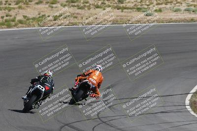 media/Apr-20-2025-AHRMA (Sun) [[393a79c373]]/Race/Group 12/Turn 4b/